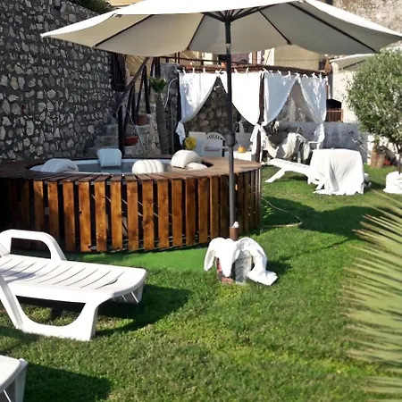 Panzió Al Castello Di Lettere