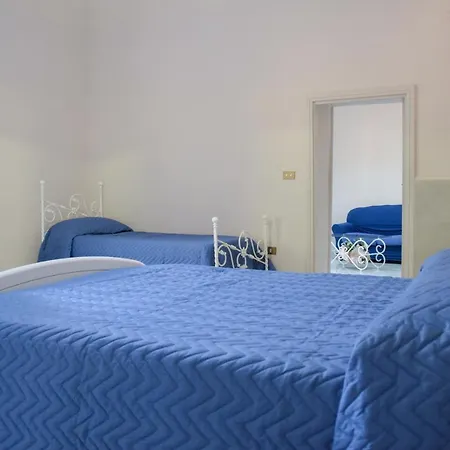 Al Castello Di Bed & Breakfast Lettere