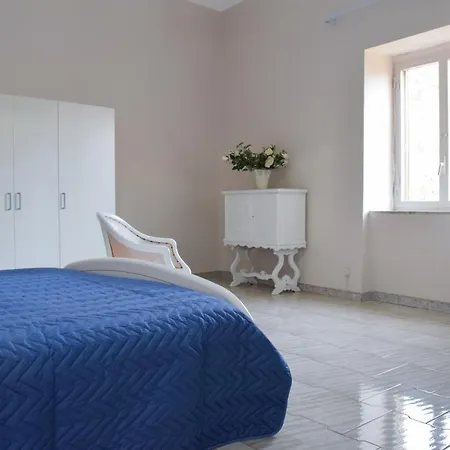 Al Castello Di Bed & Breakfast *