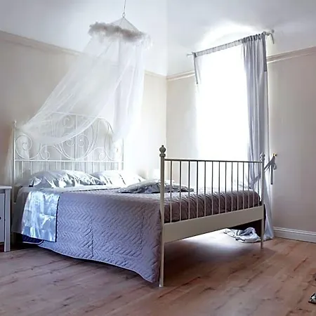 Bed & Breakfast Al Castello Di 4*