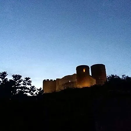 Bed & Breakfast Al Castello Di 4*